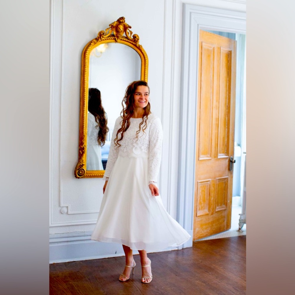 White Sparkle & Delight Dainty Jewell’s Dress